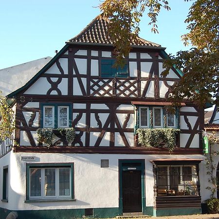Hotel Gruener Baum Bretzenheim Екстер'єр фото