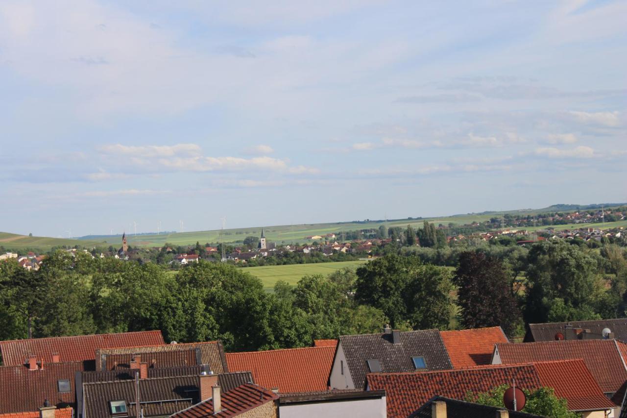 Hotel Gruener Baum Bretzenheim Екстер'єр фото